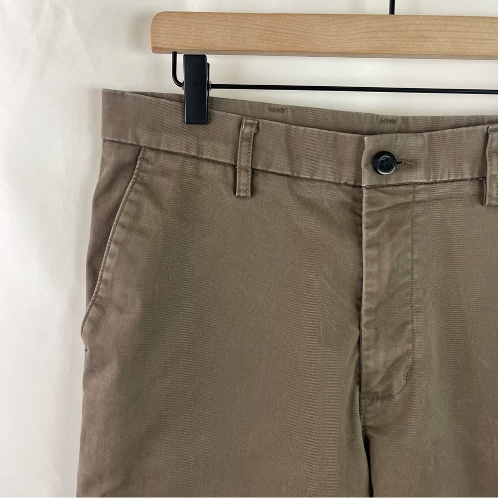 Haggar Strait Leg Flat Front Chino Pants 32x32 - Picture 5 of 16